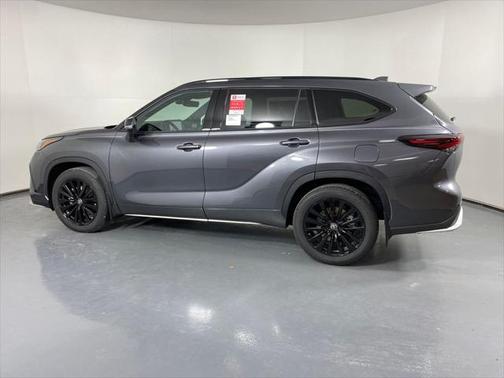 2025 Toyota Highlander XSE