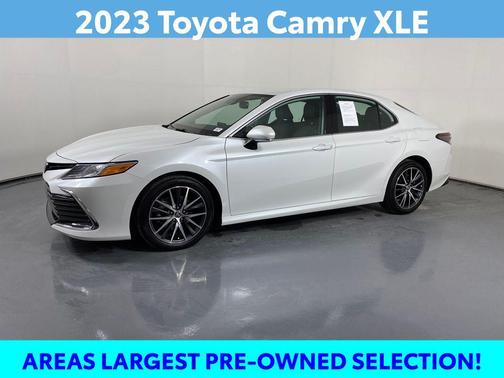 2023 Toyota Camry XLE
