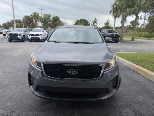 2020 Kia Sorento LX