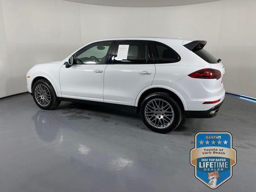 2018 Porsche Cayenne Platinum Edition