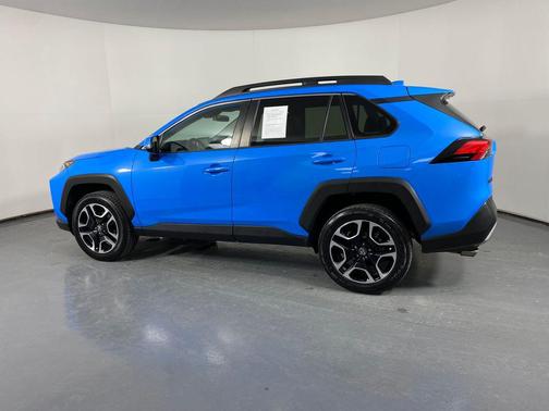 2020 Toyota RAV4 Adventure