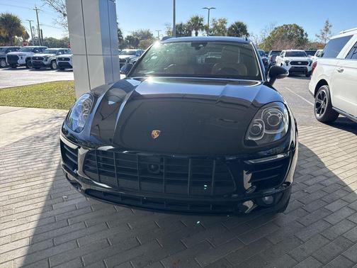 2018 Porsche Macan Base