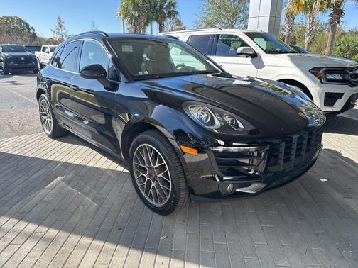2018 Porsche Macan Base