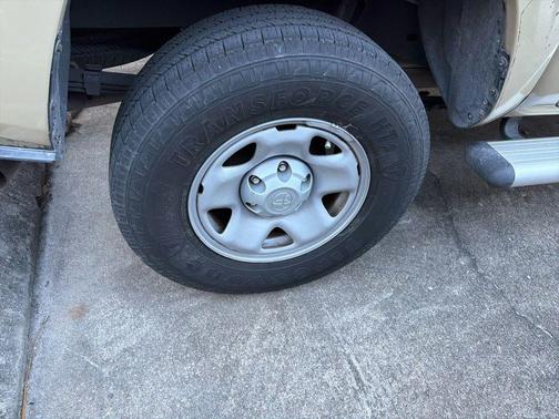 2016 Toyota Tacoma SR5