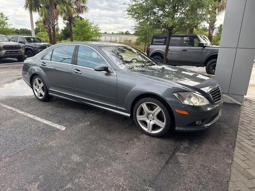 Gray 2008 Mercedes-Benz S-Class 4MATIC