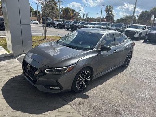 2022 Nissan Sentra SR