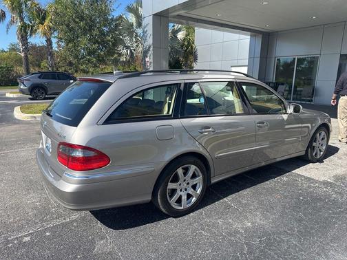 2007 Mercedes-Benz E-Class 4MATIC