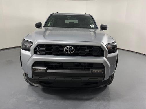 2025 Toyota 4Runner TRD Off Road