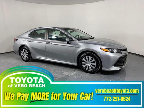 2020 Toyota Camry LE