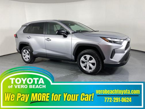 2023 Toyota RAV4 LE