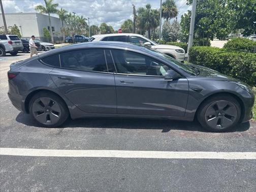 2023 Tesla Model 3 Standard Range