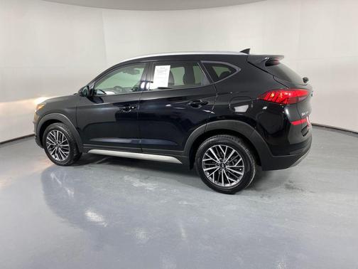 2021 Hyundai TUCSON SEL