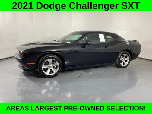 2021 Dodge Challenger SXT