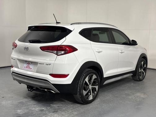 2017 Hyundai TUCSON Sport