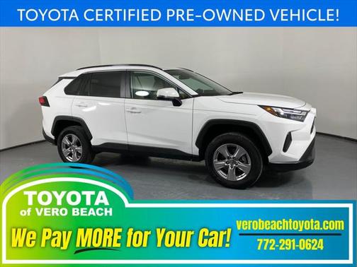 2022 Toyota RAV4 XLE