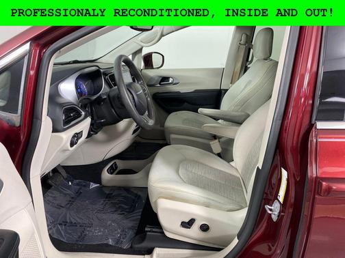 2018 Chrysler Pacifica Hybrid Touring Plus