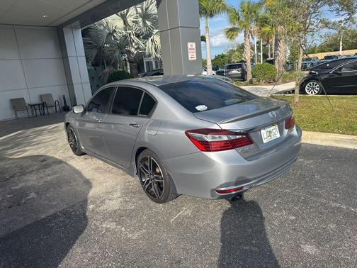 2017 Honda Accord Sport SE