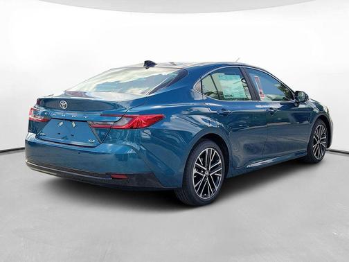 Ocean Gem 2026 Toyota Camry XLE