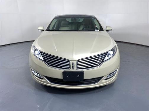 2016 Lincoln MKZ Hybrid Base