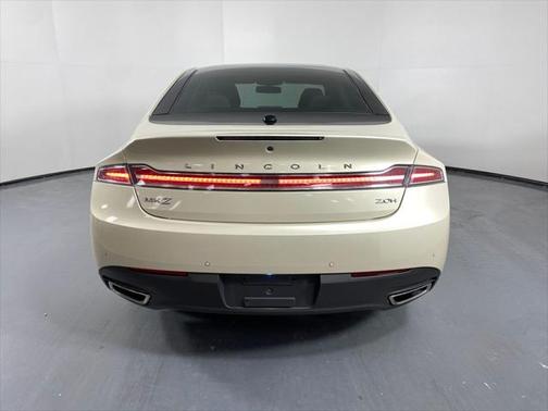 2016 Lincoln MKZ Hybrid Base