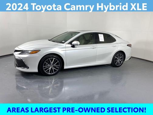 2024 Toyota Camry Hybrid XLE