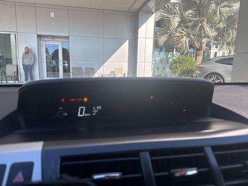 2013 Toyota Prius v Five