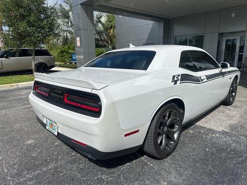 2015 Dodge Challenger R/T Plus