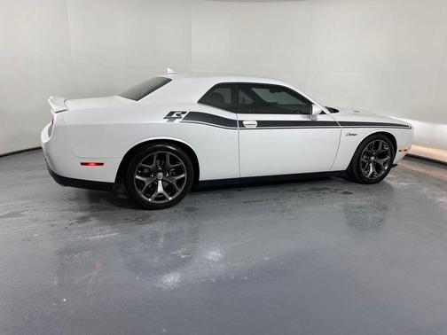 2015 Dodge Challenger R/T Plus