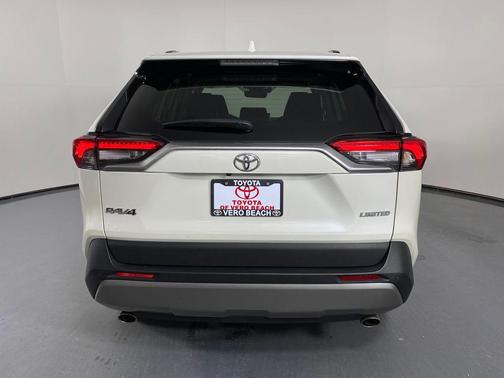 2022 Toyota RAV4 Limited
