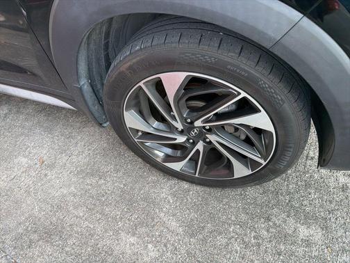 2019 Hyundai TUCSON Sport