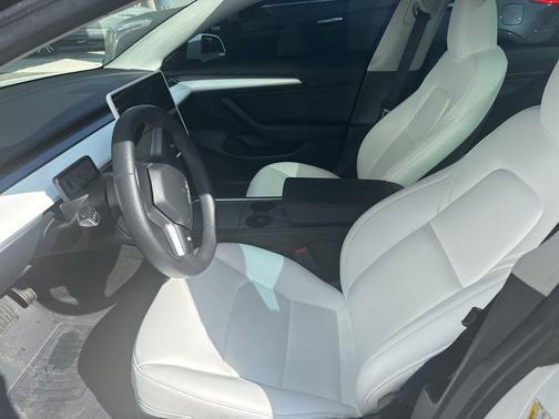 2023 Tesla Model 3 Standard Range