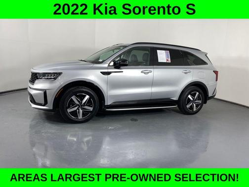 2022 Kia Sorento S