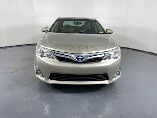 2014 Toyota Camry Hybrid XLE