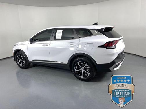 2025 Kia Sportage EX