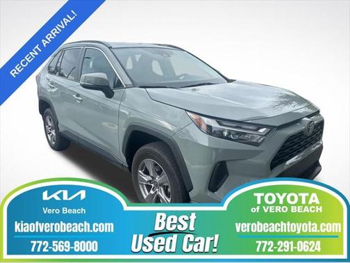2022 Toyota RAV4 XLE