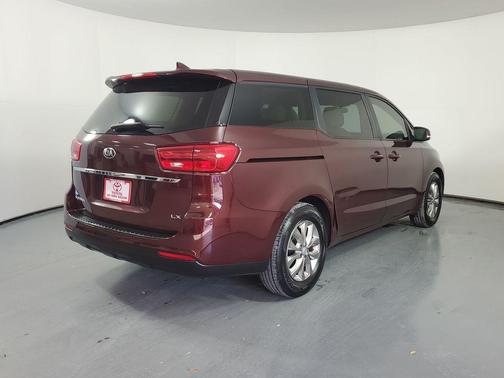 2020 Kia Sedona LX