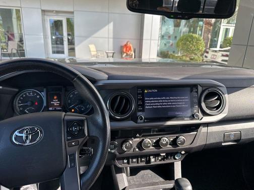 Midnight Black Metallic 2022 Toyota Tacoma TRD Off Road