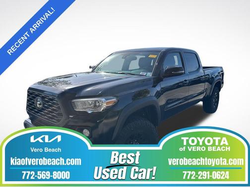 Midnight Black Metallic 2022 Toyota Tacoma TRD Off Road
