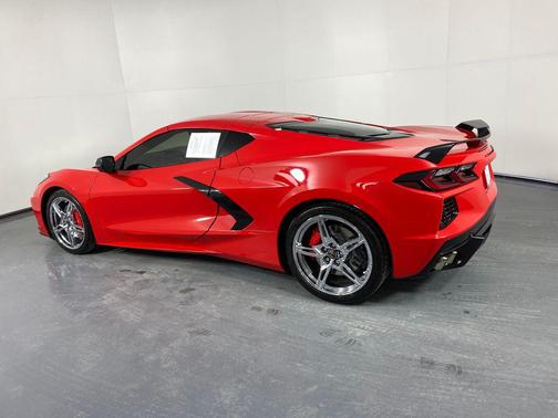 2020 Chevrolet Corvette Stingray w/2LT