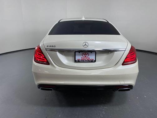 2016 Mercedes-Benz S-Class S 550