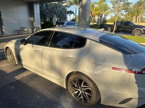 2022 Kia Stinger GT-Line