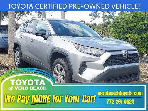 2022 Toyota RAV4 LE