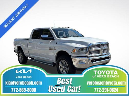 2017 RAM 3500 Laramie Crew Cab 4x4 6'4' Box