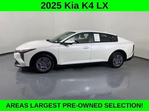 2025 Kia K4 LX