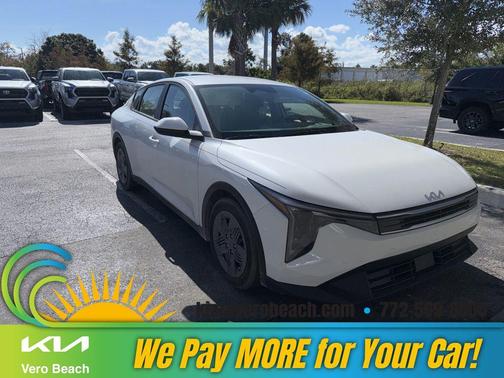 2025 Kia K4 LX
