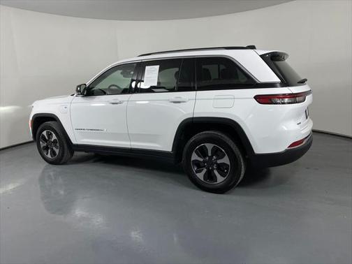 2023 Jeep Grand Cherokee 4xe Base