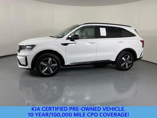 2022 Kia Sorento EX