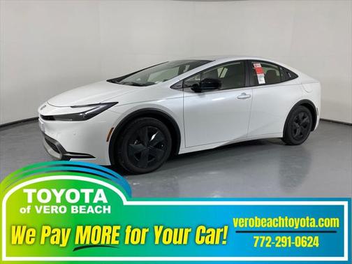 2025 Toyota Prius Plug-In Hybrid SE