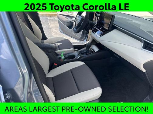 2025 Toyota Corolla LE