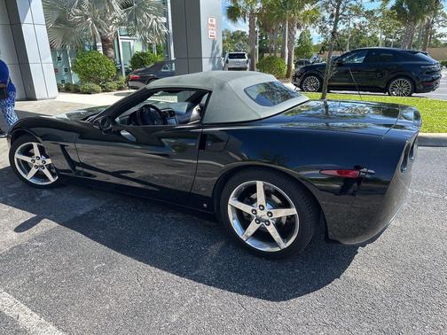 2006 Chevrolet Corvette Base